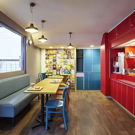 Hotelf1 Lille Englos