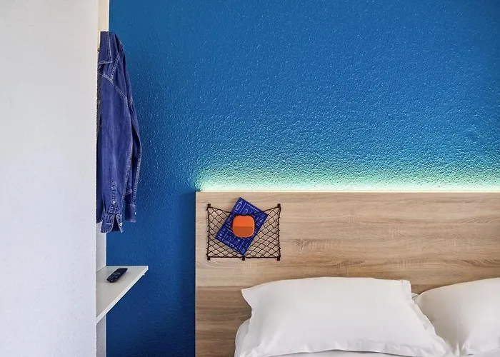 Hotelf1 Lille Englos Hotel 3*