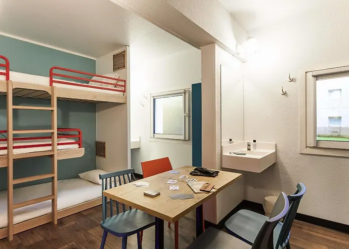 Hotelf1 Lille Englos Hotel 3*