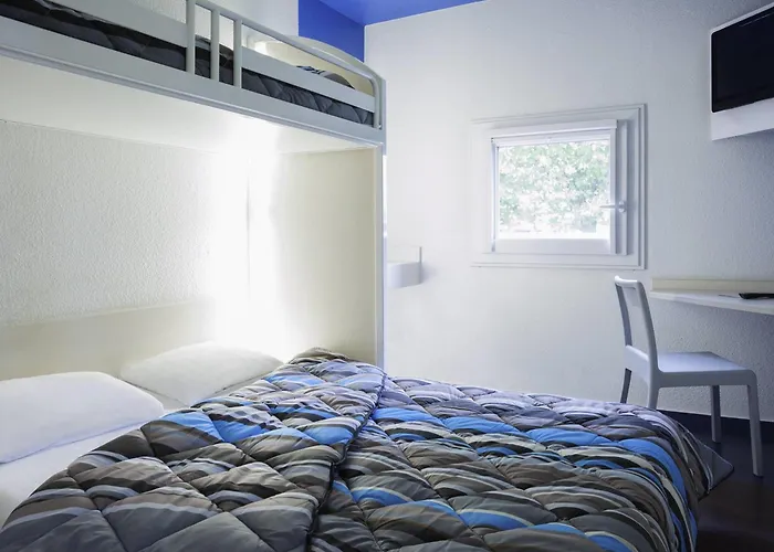 Hotelf1 Lille Englos Hotel Haubourdin